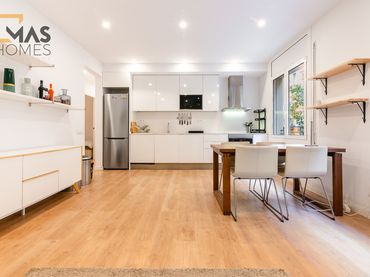 Wohnung mit Aufzug zum Verkauf in Carrer de Tapioles