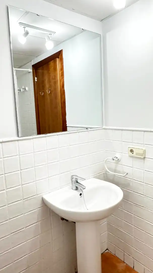 Bany de Apartament de lloguer en Oliva amb Aire condicionat, Calefacció i Terrassa