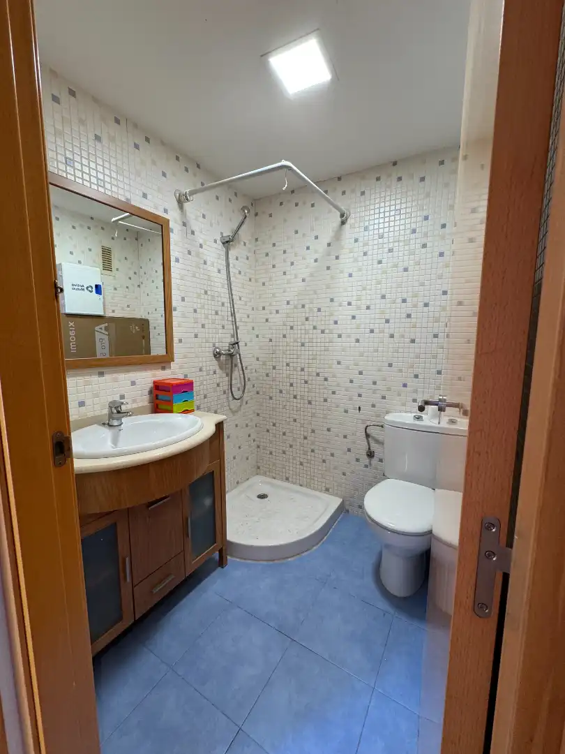 Baño de Piso en venta en La Pobla de Mafumet con Calefacción, Parquet y Trastero