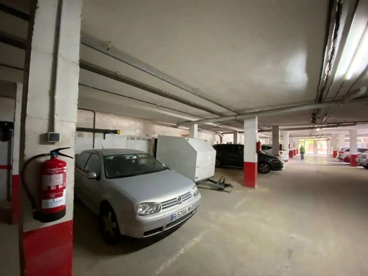 Aparcamiento en venta en Plaza PERE FERRER I BOSCH, imagen 2