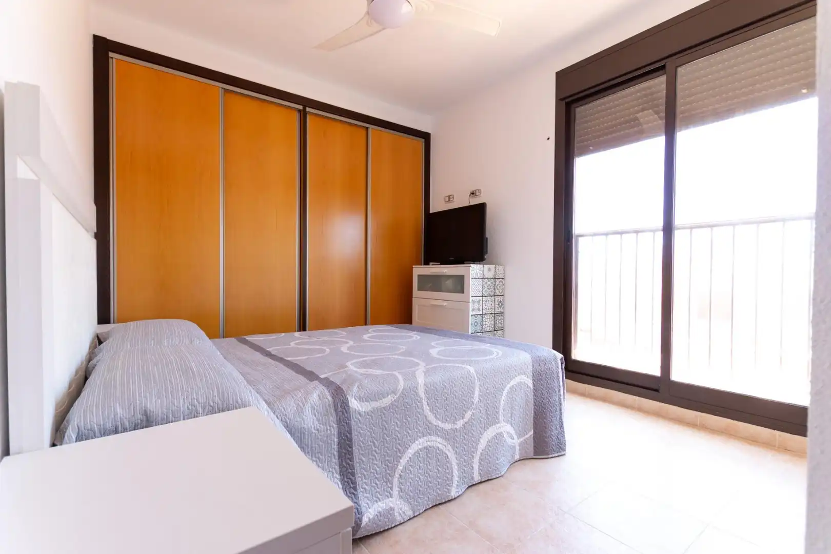 Habitación de Ático en venta en Águilas con Terraza, Amueblado y Piscina comunitaria