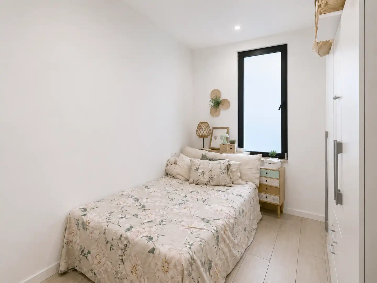 Adosado con piscina en venta en Eixample - Horta Capallera, imagen 16