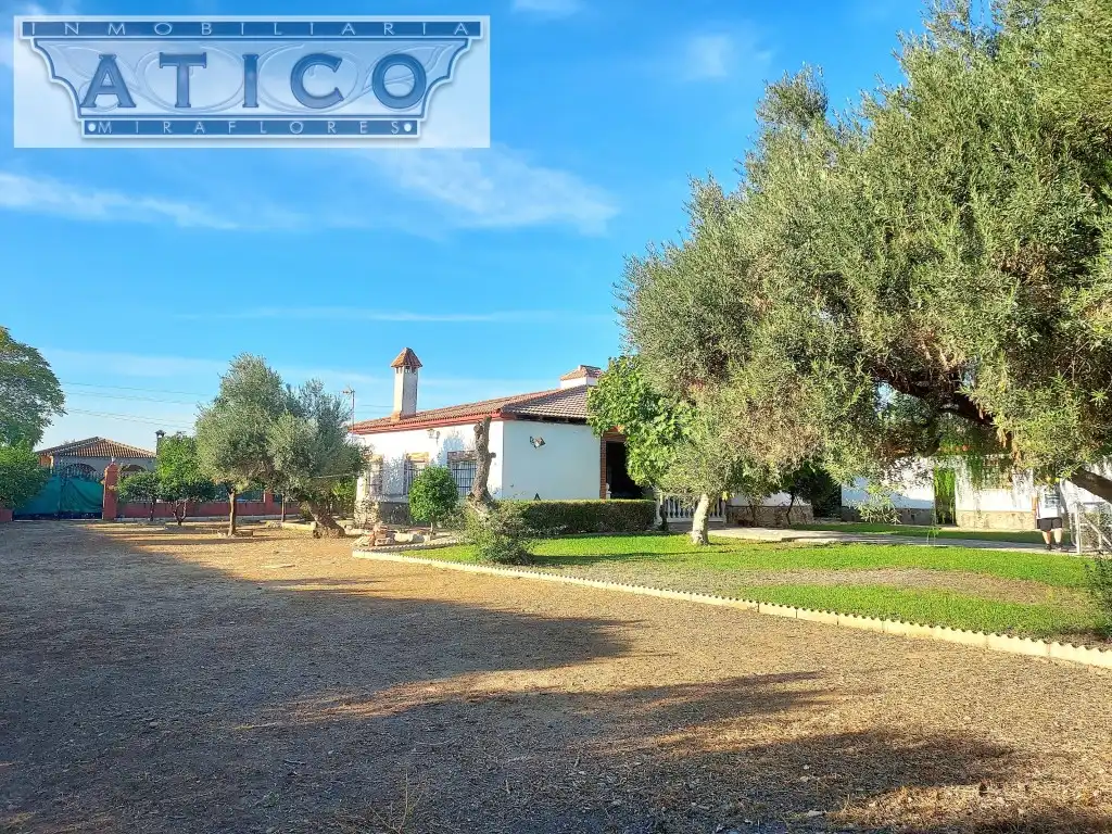 Exterior view of Houses for sale in La Rinconada