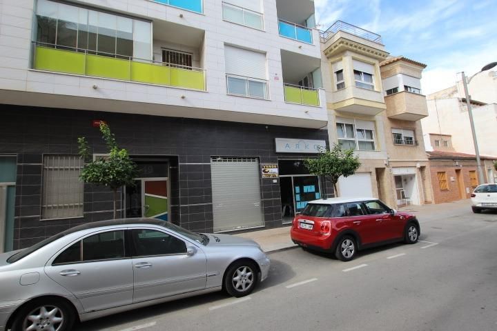 Vista exterior de Loft en venda en Guardamar del Segura amb Aire condicionat i Calefacció