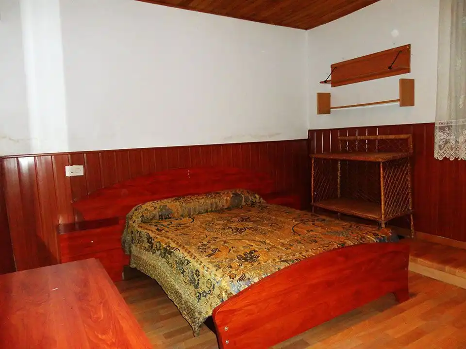 Dormitori de Casa o xalet en venda en Hontoria del Pinar amb Calefacció