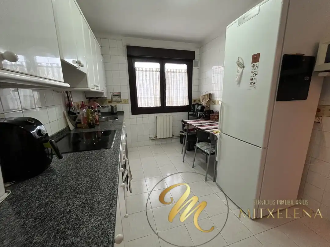 Cocina de Piso en venta en Sopela con Calefacción