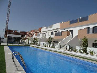 Bungalow avec piscine à vendre à Pilar de la Horadada ciudad