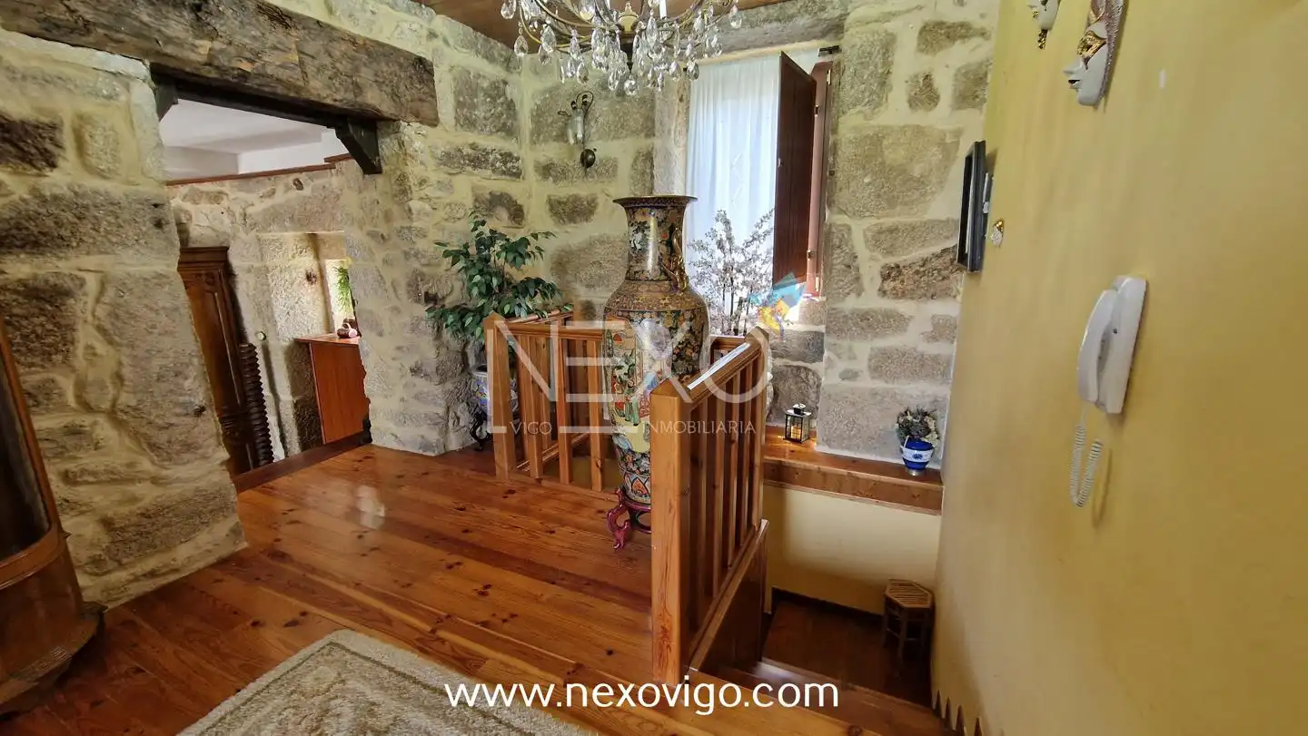 Haus oder Chalet zum Verkauf in Mondariz mit Heizung, Privatgarten und Terrasse
