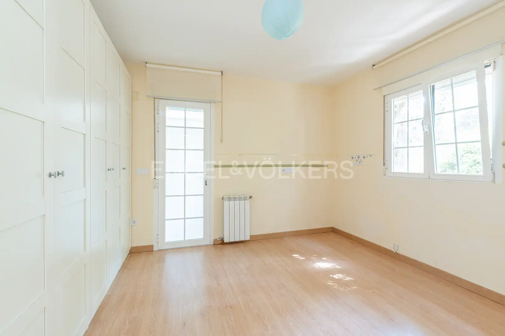 Bedroom of Houses for sale in Valdemorillo  with Heating, Private garden and Parquet flooring