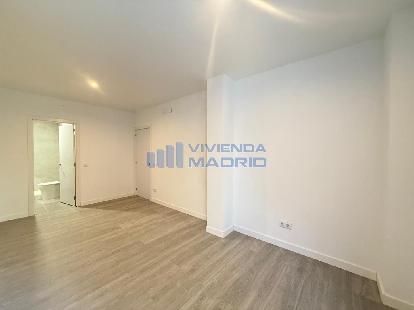 Dormitori de Pis en venda en  Madrid Capital