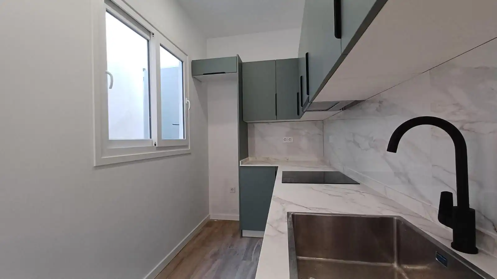 Cocina de Piso en venta en Sabadell con Aire acondicionado, Calefacción y Terraza