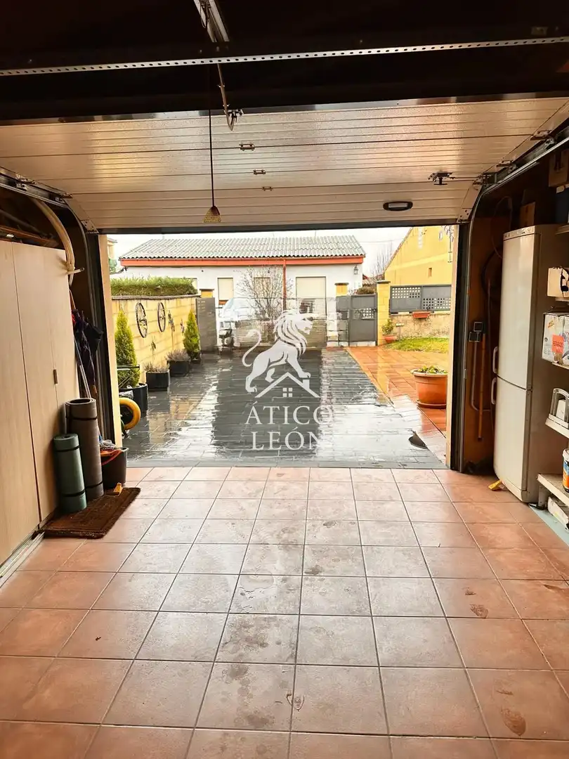Terraza de Casa o chalet en venta en Cuadros con Calefacción, Jardín privado y Trastero
