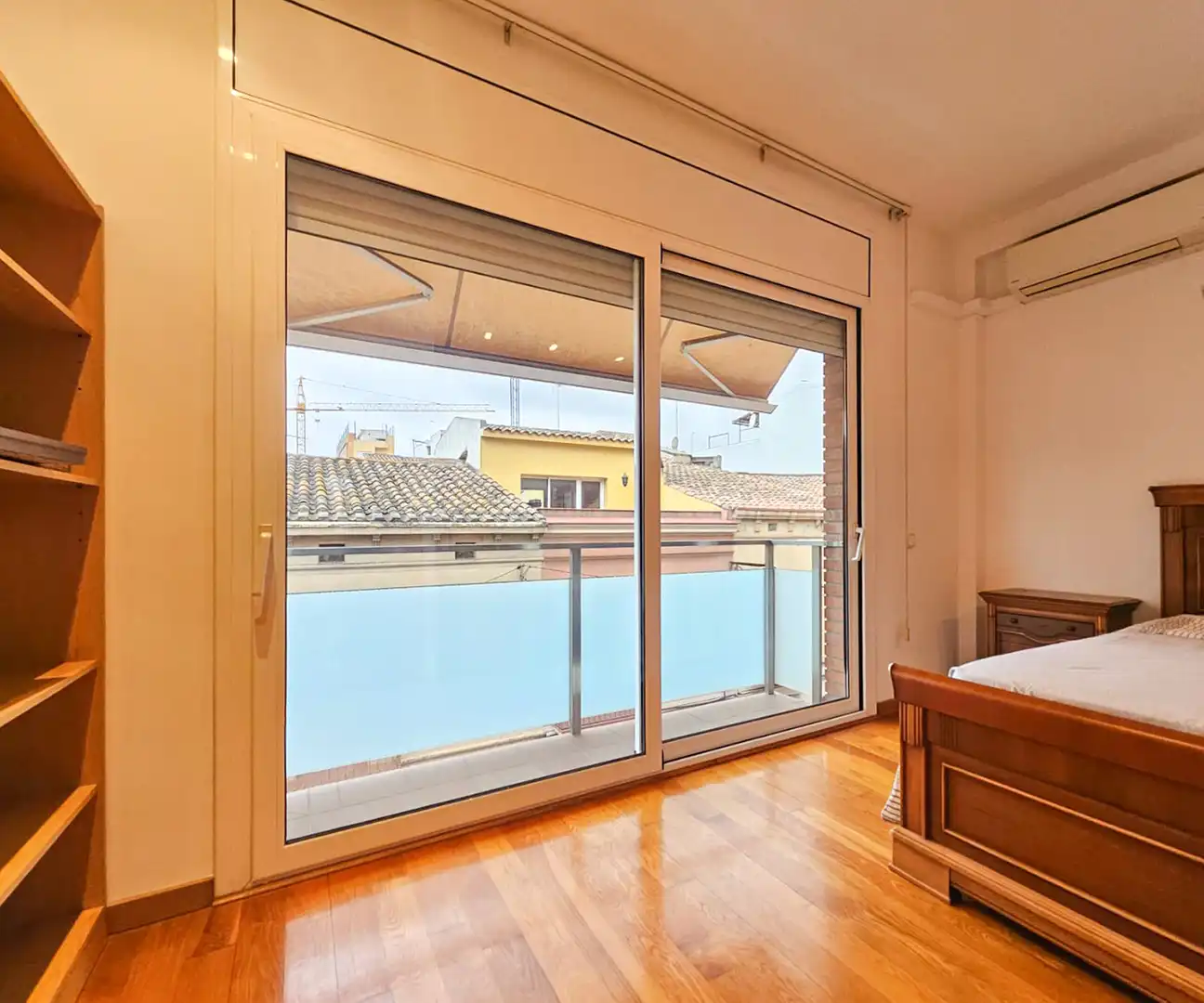 Detached homes for rent in Carrer de Güell i Ferrer, Progrés - Pep Ventura