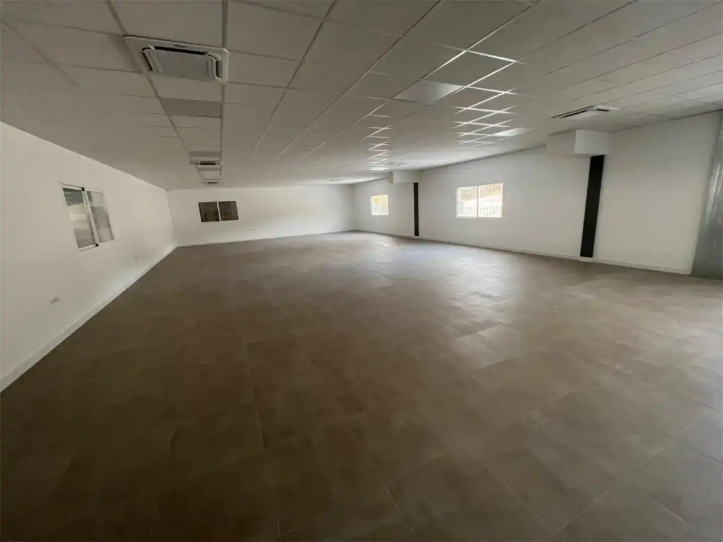 Industrial buildings for rent in Zafarraya