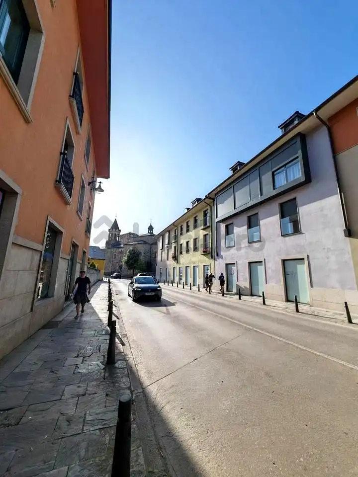 Außenansicht von Geschaftsraum zur Miete in Ponferrada