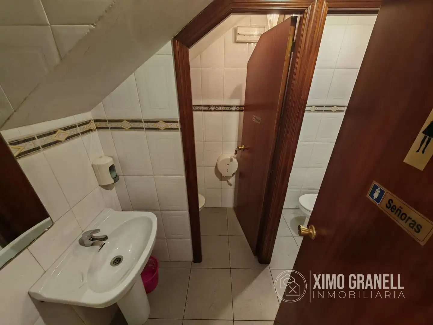 Baño de Local en venta en La Vilavella con Aire acondicionado y Amueblado