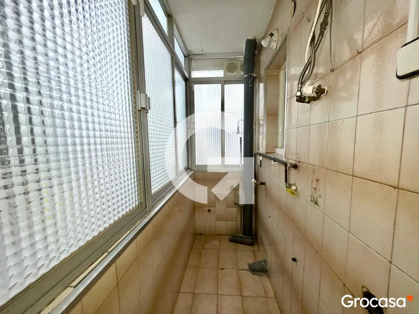 Balcony of Flat for sale in Cornellà de Llobregat  with Air Conditioner, Heating and Oven