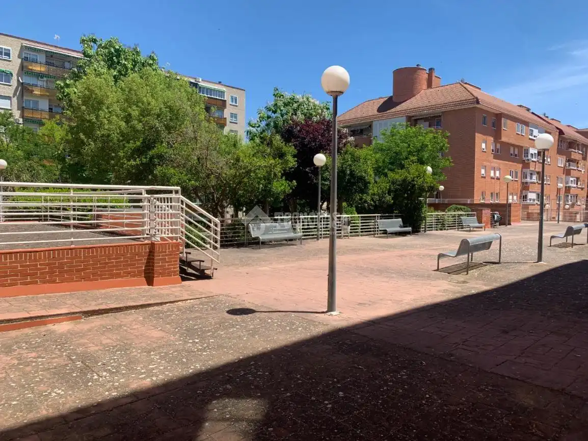 Vista exterior de Piso en venta en Valdemoro con Calefacción, Terraza y Trastero
