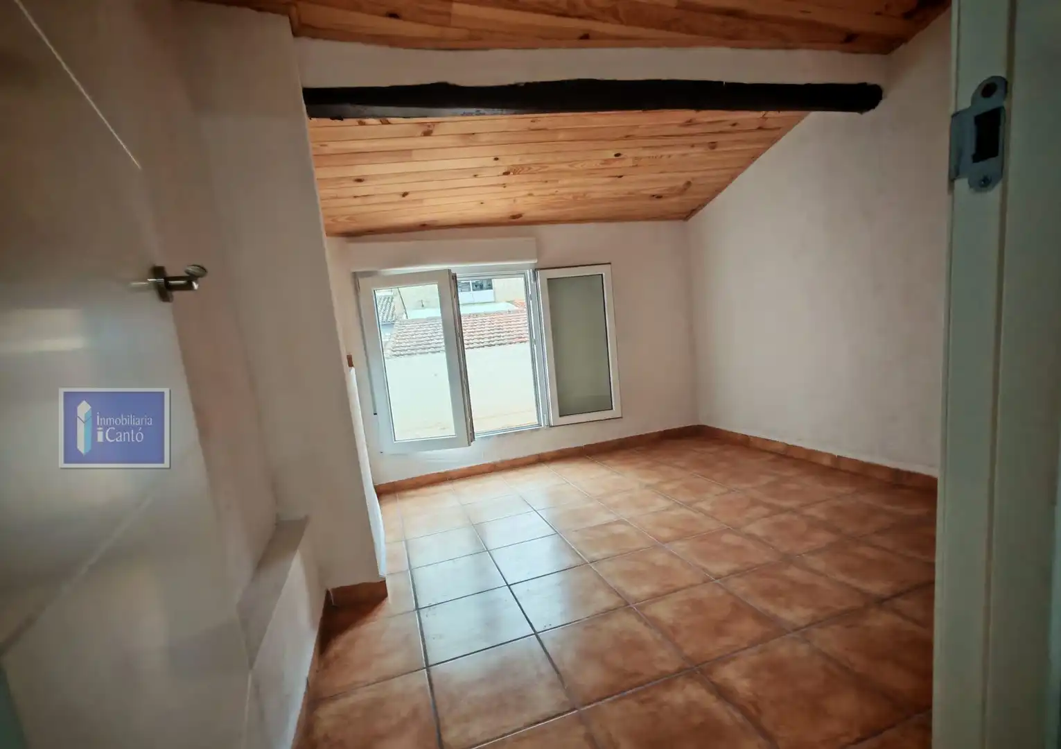 Sala de estar de Casa o chalet en venta en Cocentaina con Terraza y Balcón