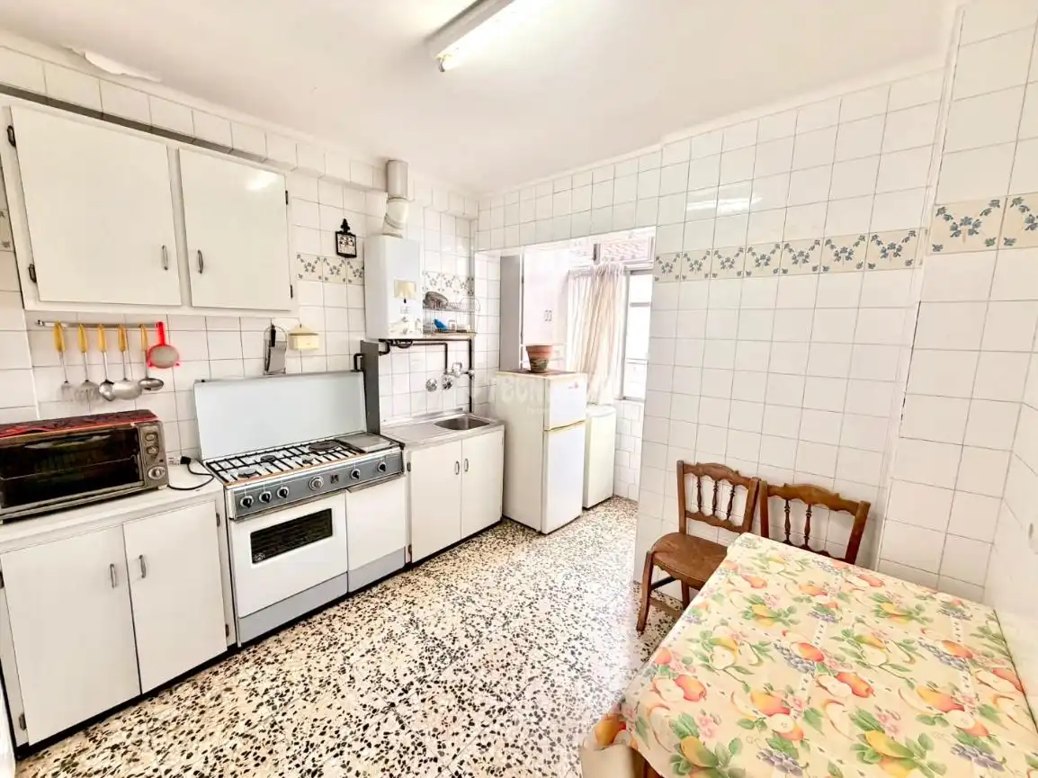 Cocina de Piso en venta en Santander con Calefacción y Parquet
