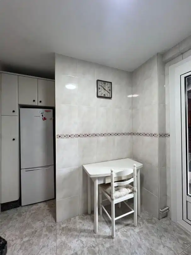 Kitchen of Flat for rent in Gijón   with Heating and Terrace