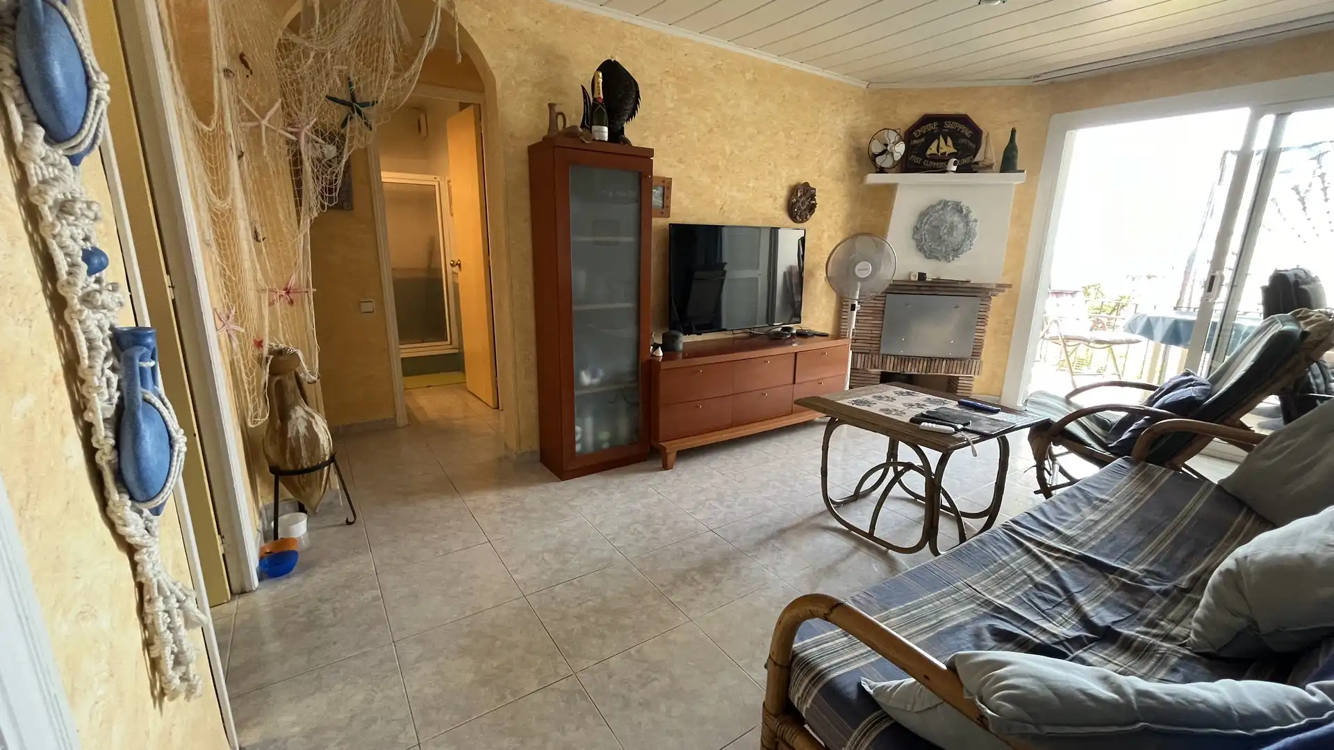 Sala d'estar de Apartament en venda en Palafrugell amb Jardí privat, Terrassa i Traster