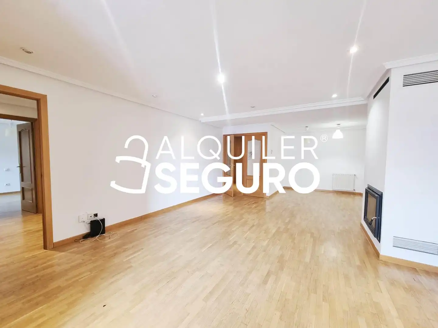 Flat for rent in Las Rozas de Madrid  with Heating, Terrace and Storage room