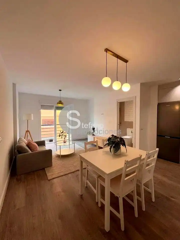 Piso con ascensor en venta en Calle Diego de Vergara