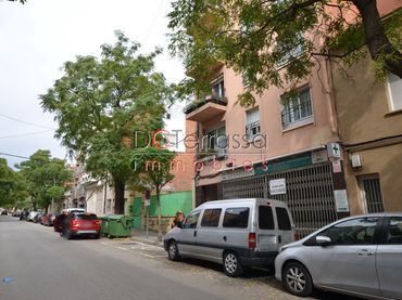 Business premises for sale in Carrer de Faraday
