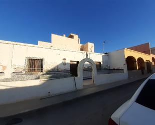 Vista exterior de Casa o xalet en venda en  Almería Capital