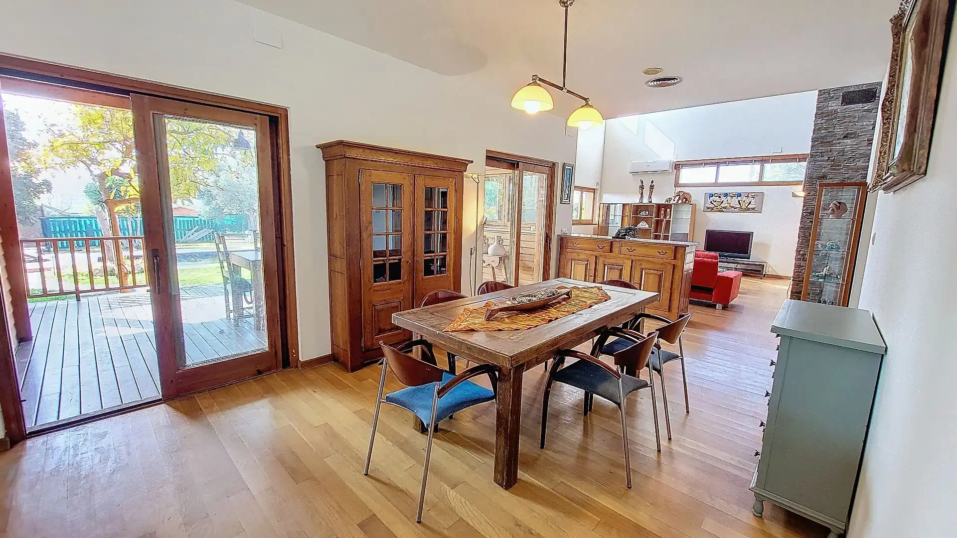 Comedor de Casa o chalet en venta en Calafell con Aire acondicionado, Calefacción y Jardín privado