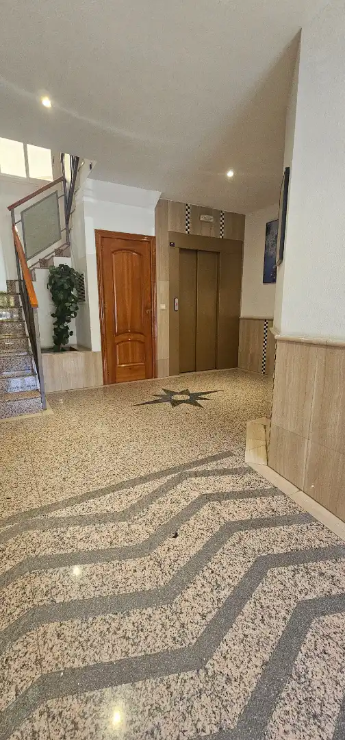 Piso en venta en Jaén con Aire acondicionado, Calefacción y Trastero