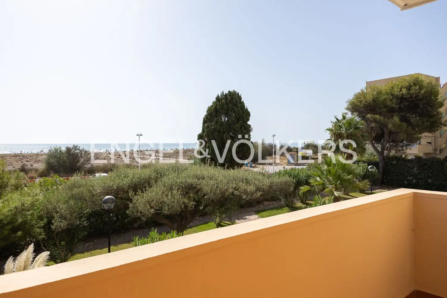 Terrassa de Pis de lloguer en Canet d'En Berenguer amb Calefacció, Jardí privat i Moblat