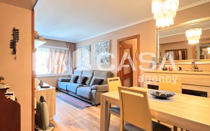 Living room of Flat for sale in  Barcelona Capital