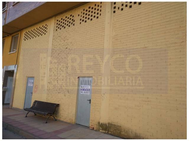Local comercial en Venta en Calle Somalo en Nájera