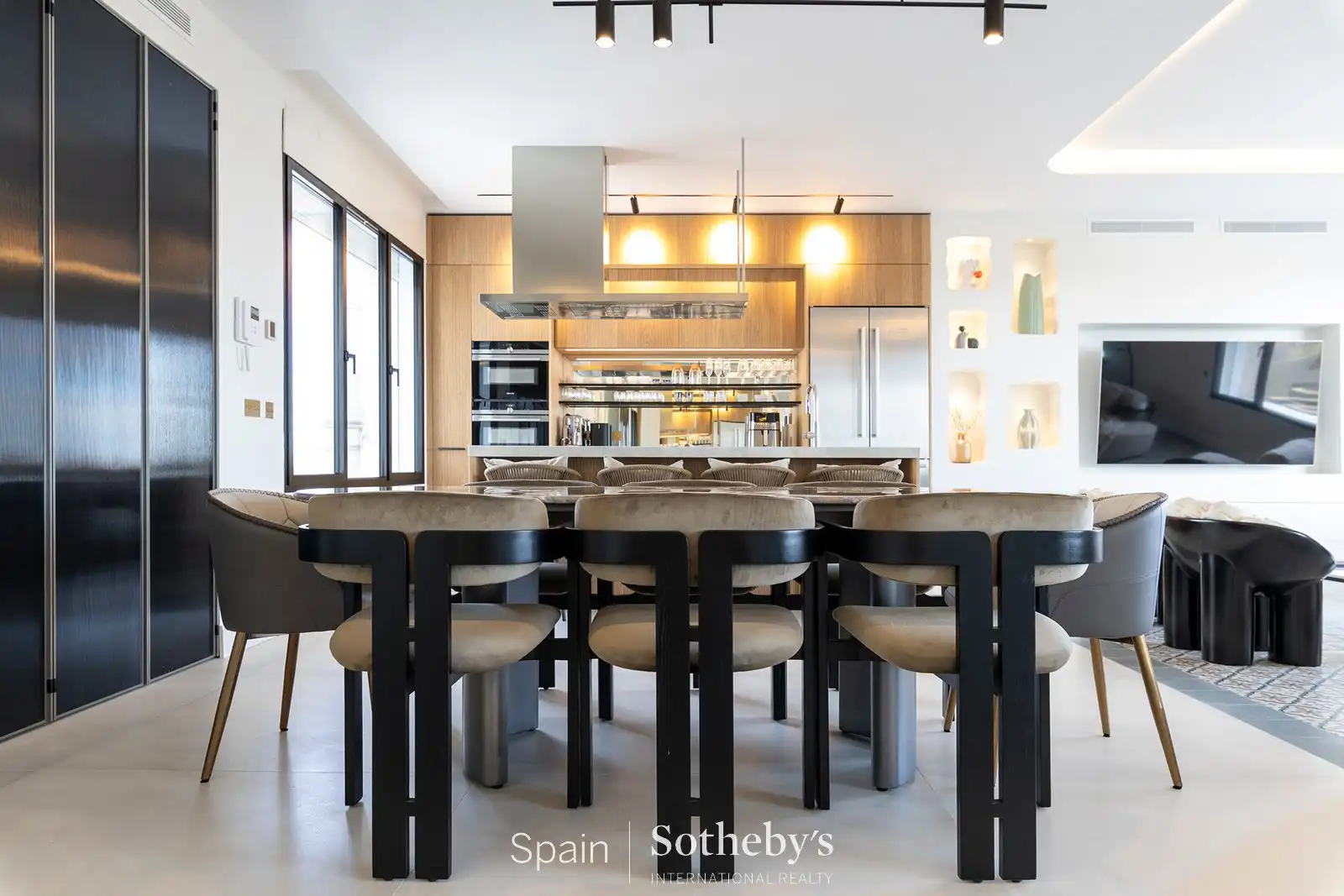 Dining room of Attic for sale in Madrid  with Air Conditioner, Terrace and Storage room