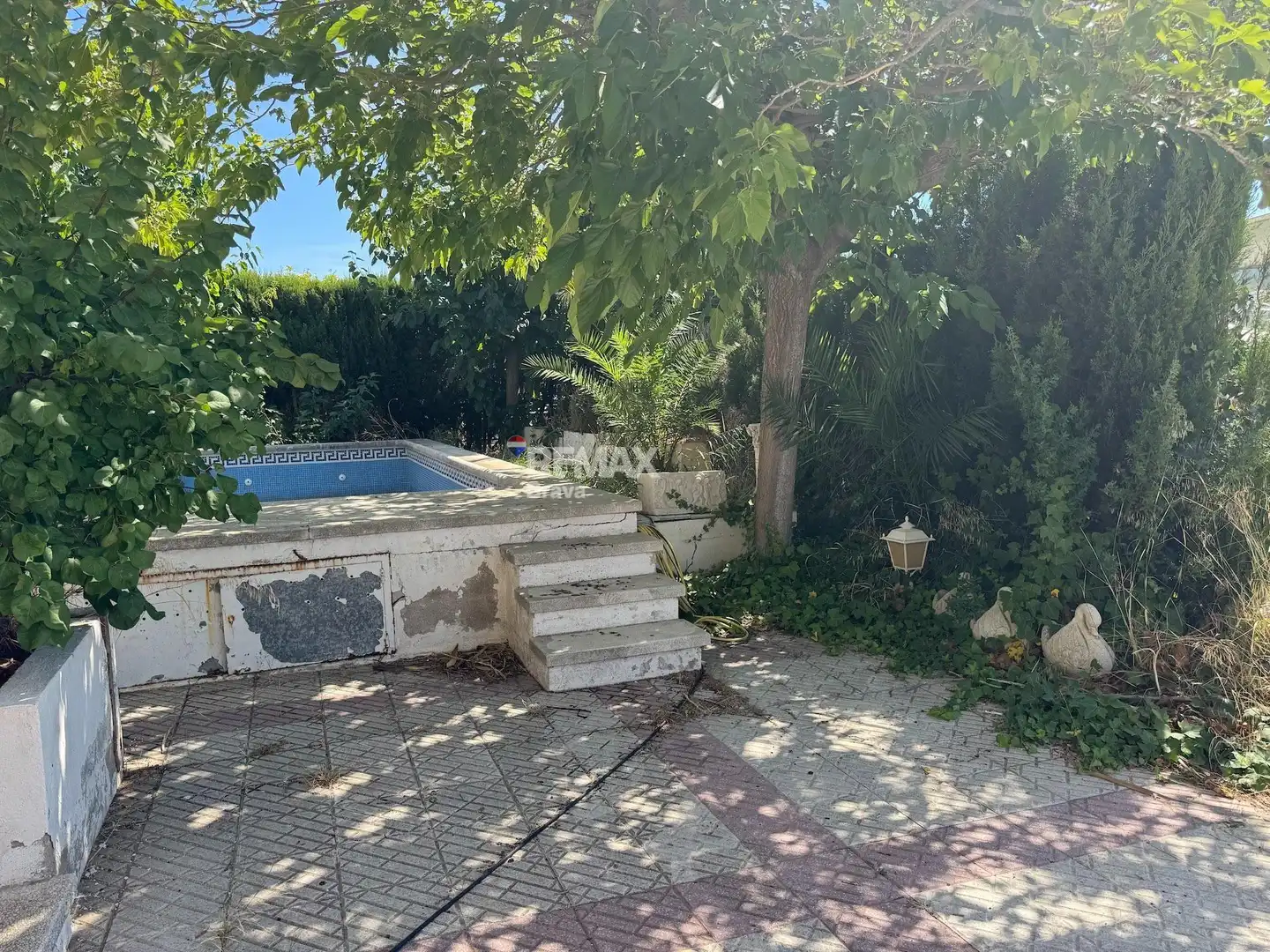 Houses for sale in Roses  with Terrace and Swimming Pool