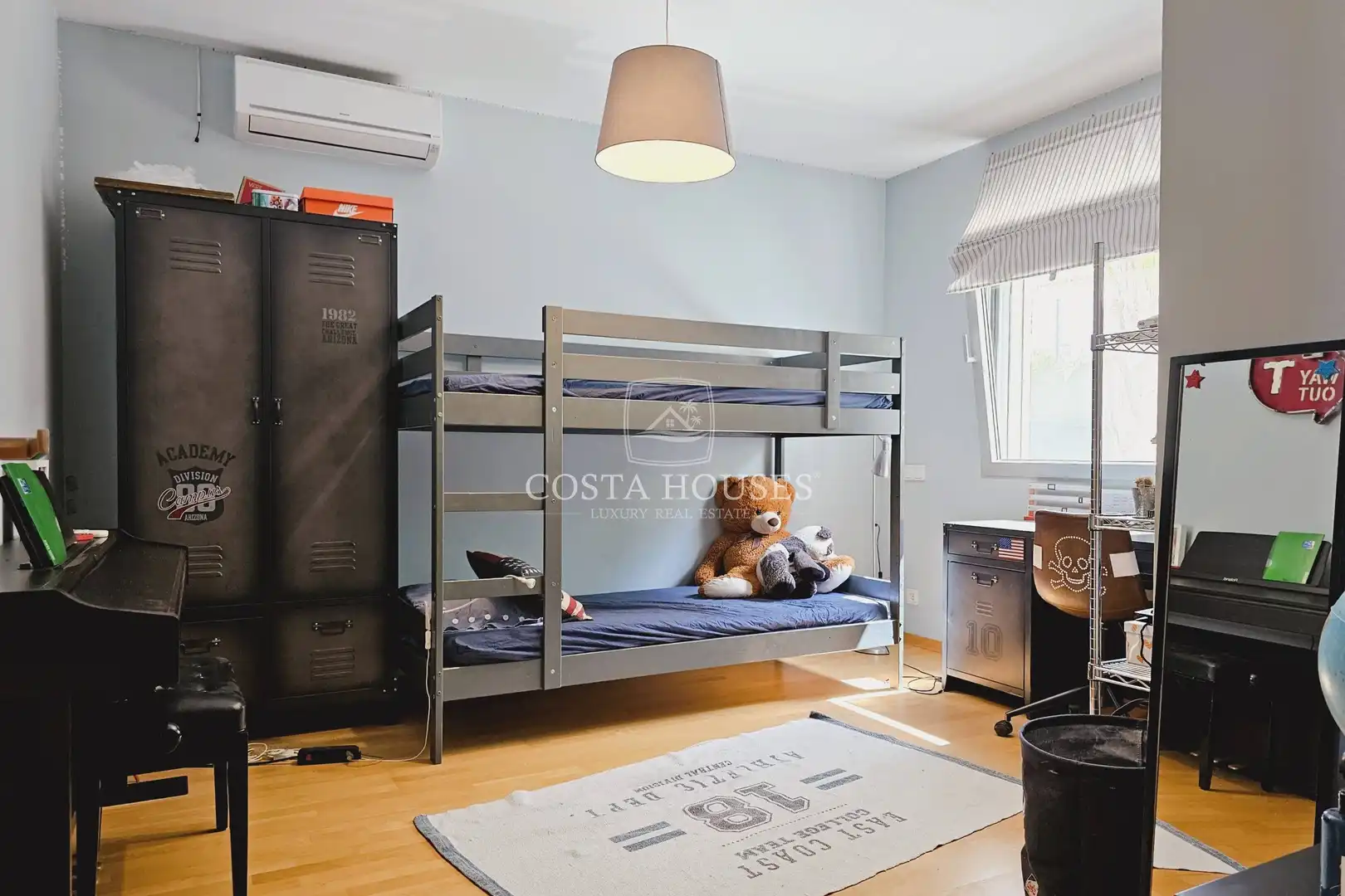 Bedroom of Houses for sale in Dénia  with Air Conditioner, Private garden and Terrace