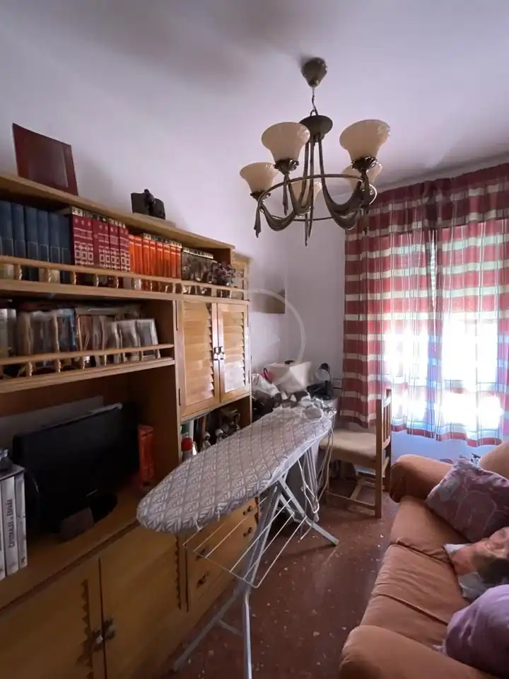 Piso en venta en Linares con Aire acondicionado y Amueblado