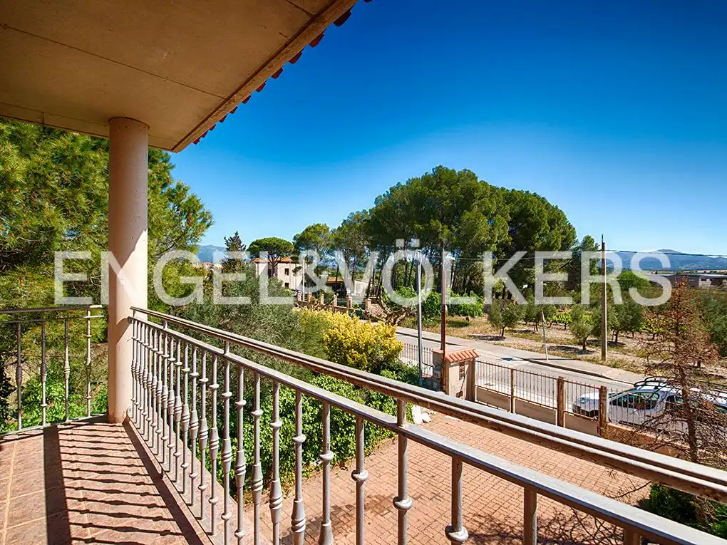 Außenansicht von Haus oder Chalet zum Verkauf in Mollet de Peralada mit Heizung, Terrasse und Abstellraum