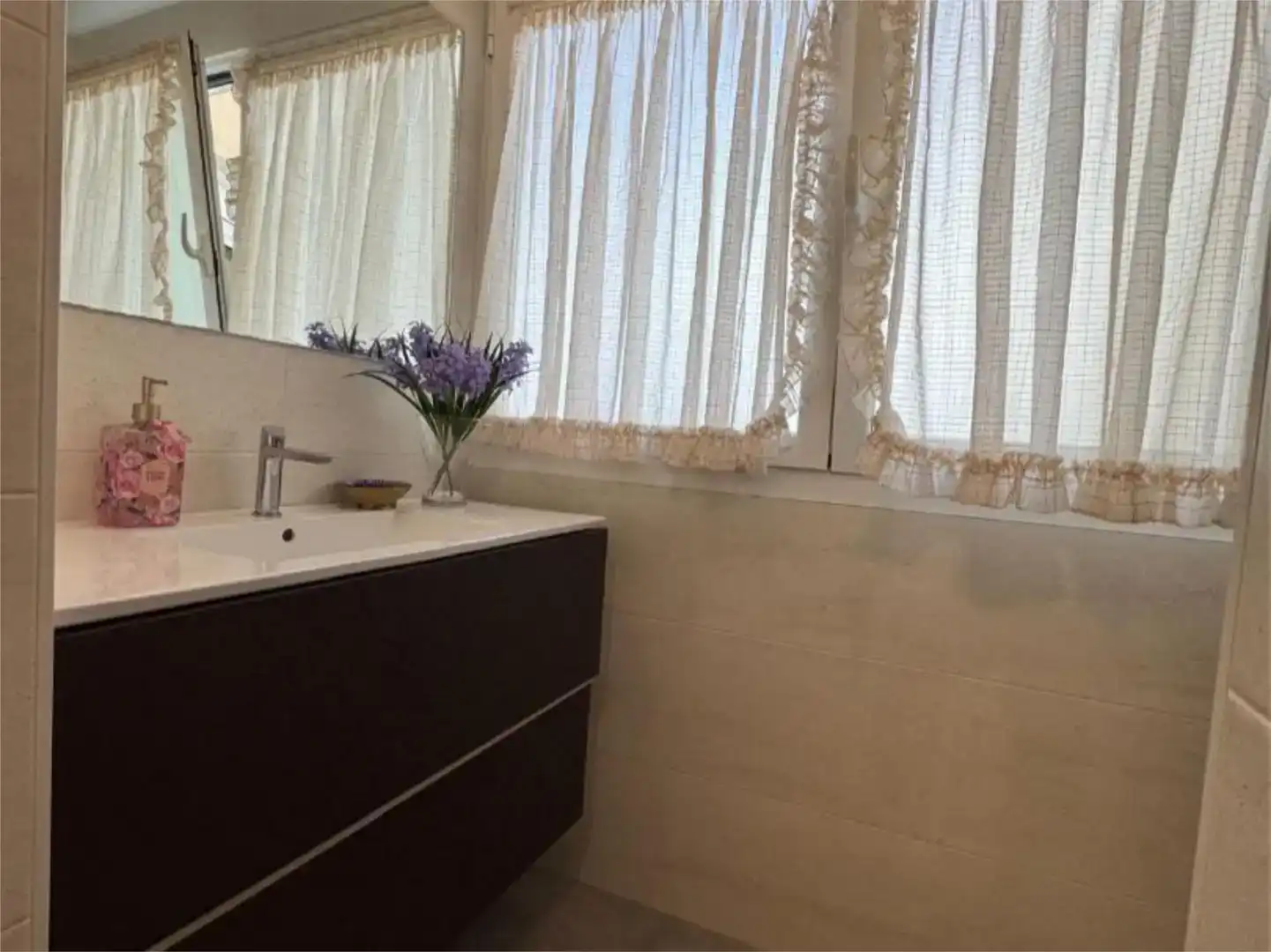 Bathroom of Flat for sale in Lovaina