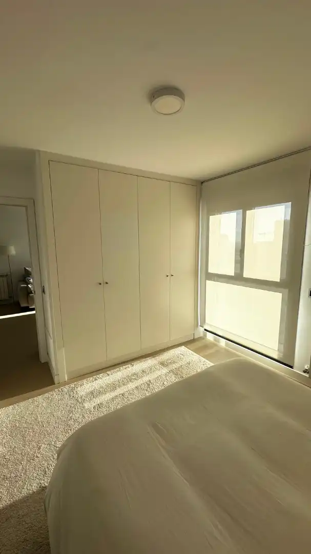Bedroom of Flat for rent in Madrid  with Air Conditioner, Heating and Parquet flooring