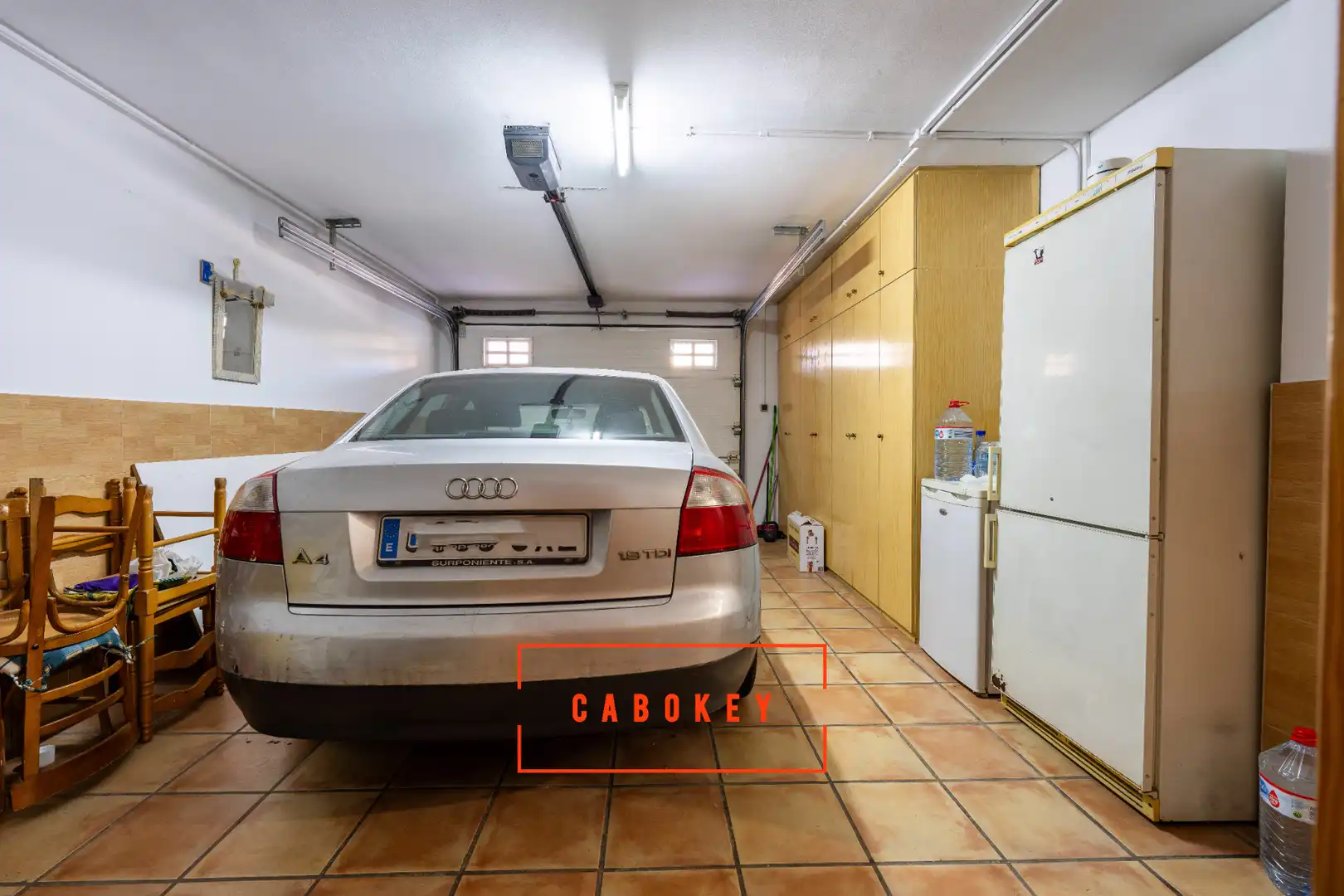 Aparcament de Casa adosada en venda en Almería amb Aire condicionat, Calefacció i Terrassa