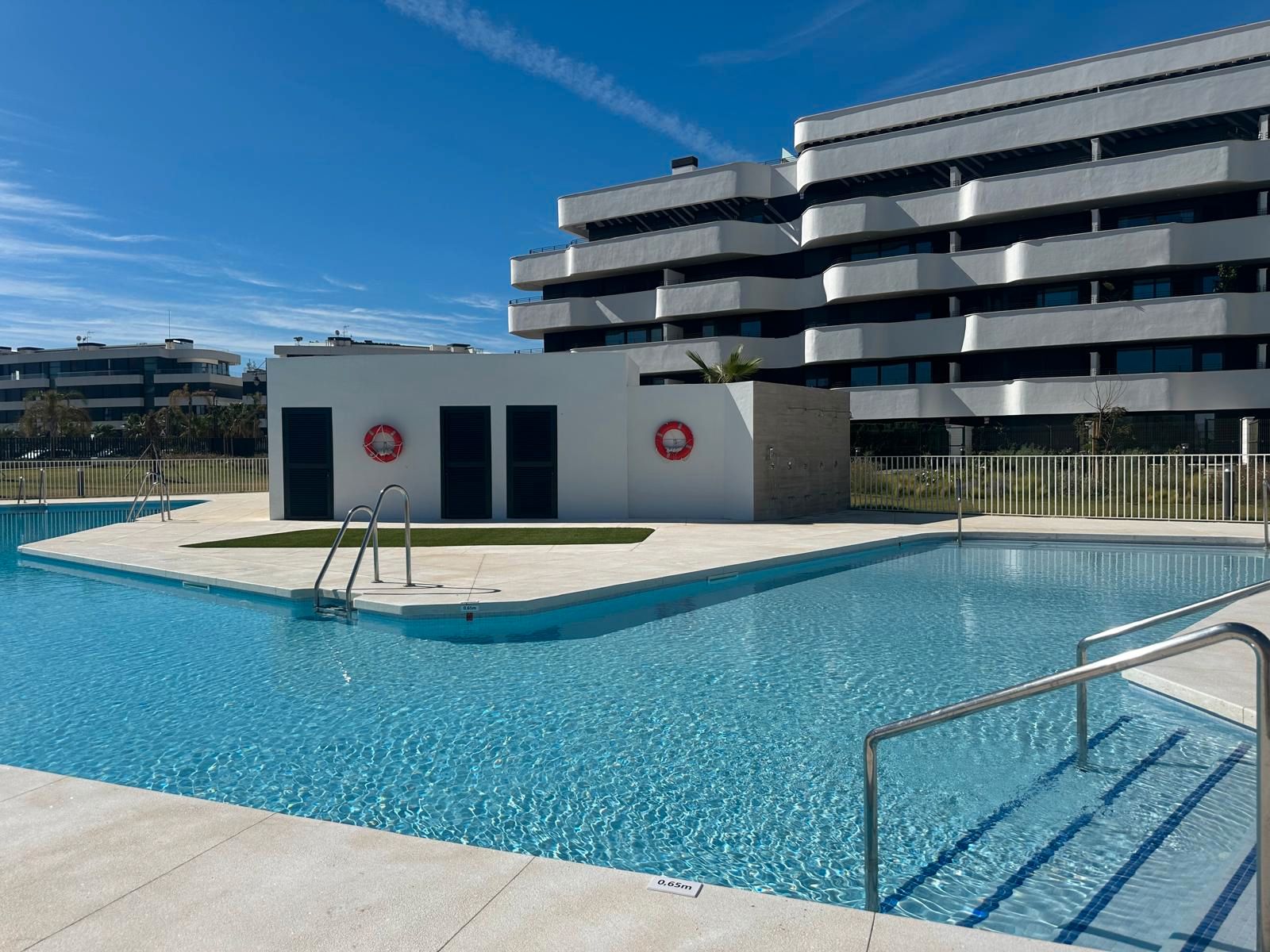 Piscina de Piso de alquiler en Torremolinos con Aire acondicionado, Calefacción y Parquet