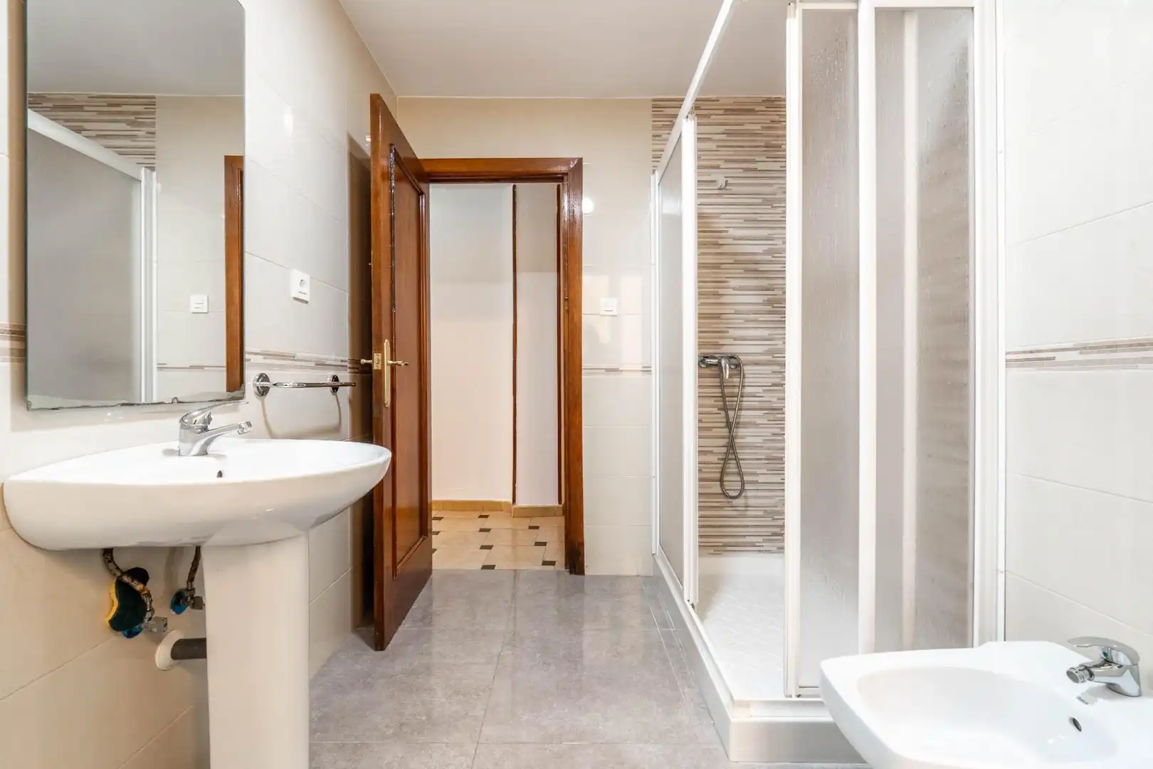 Baño de Piso en venta en Granada