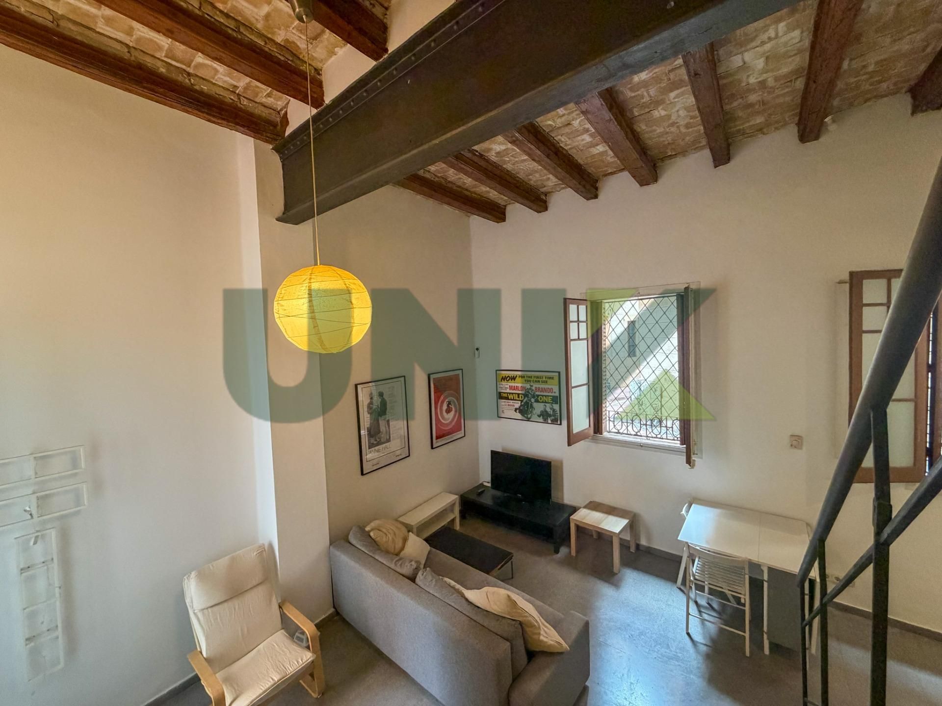 Living room of Duplex for sale in  Barcelona Capital  with Air Conditioner, Furnished and Balcony