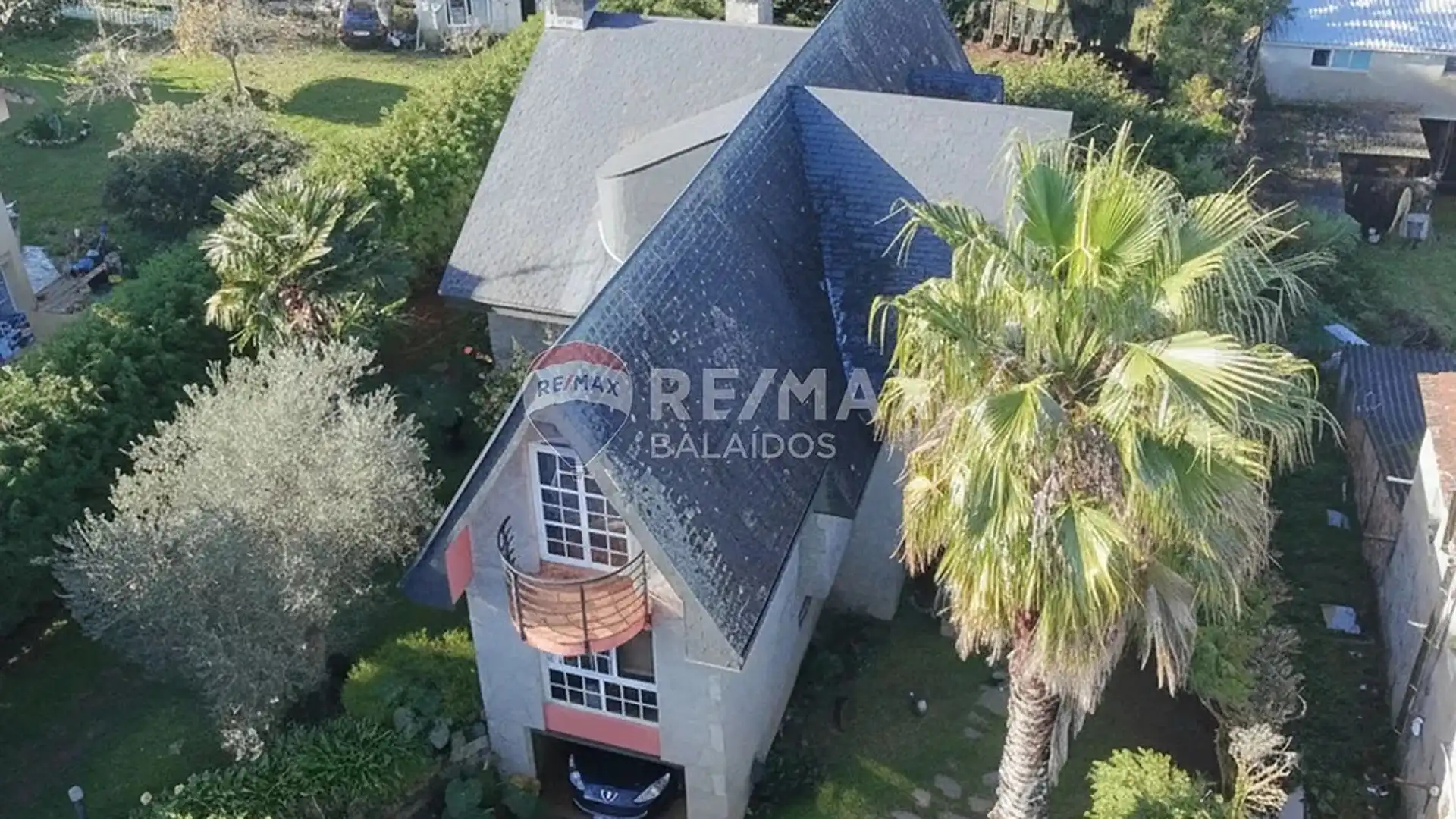 Houses for sale in Camiño da Simona, Valadares - Beade