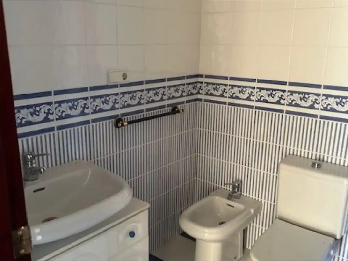 Bany de Pis en venda en Écija amb Aire condicionat