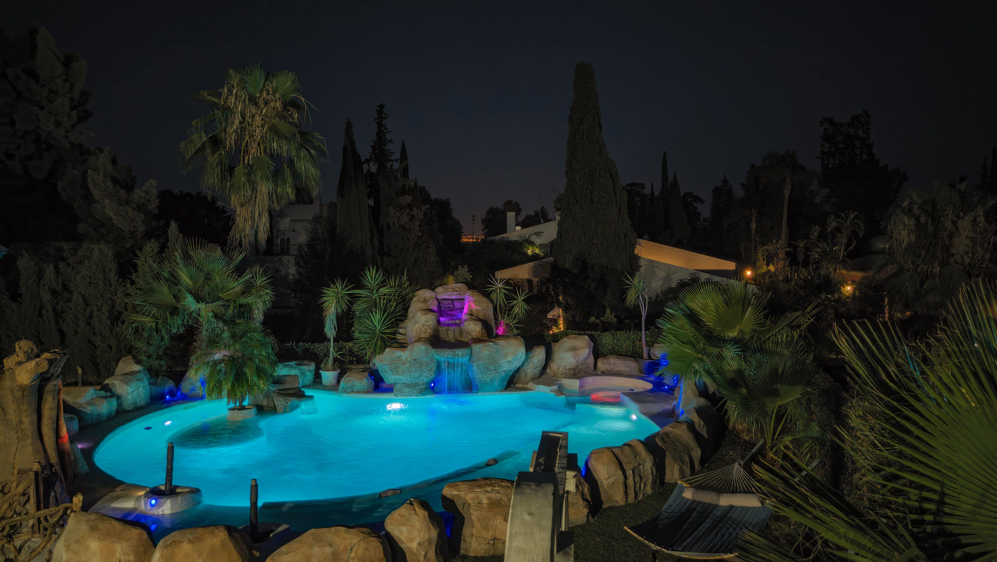 Piscina de Casa o xalet en venda en Alcalá de Guadaira amb Jardí privat, Terrassa i Piscina