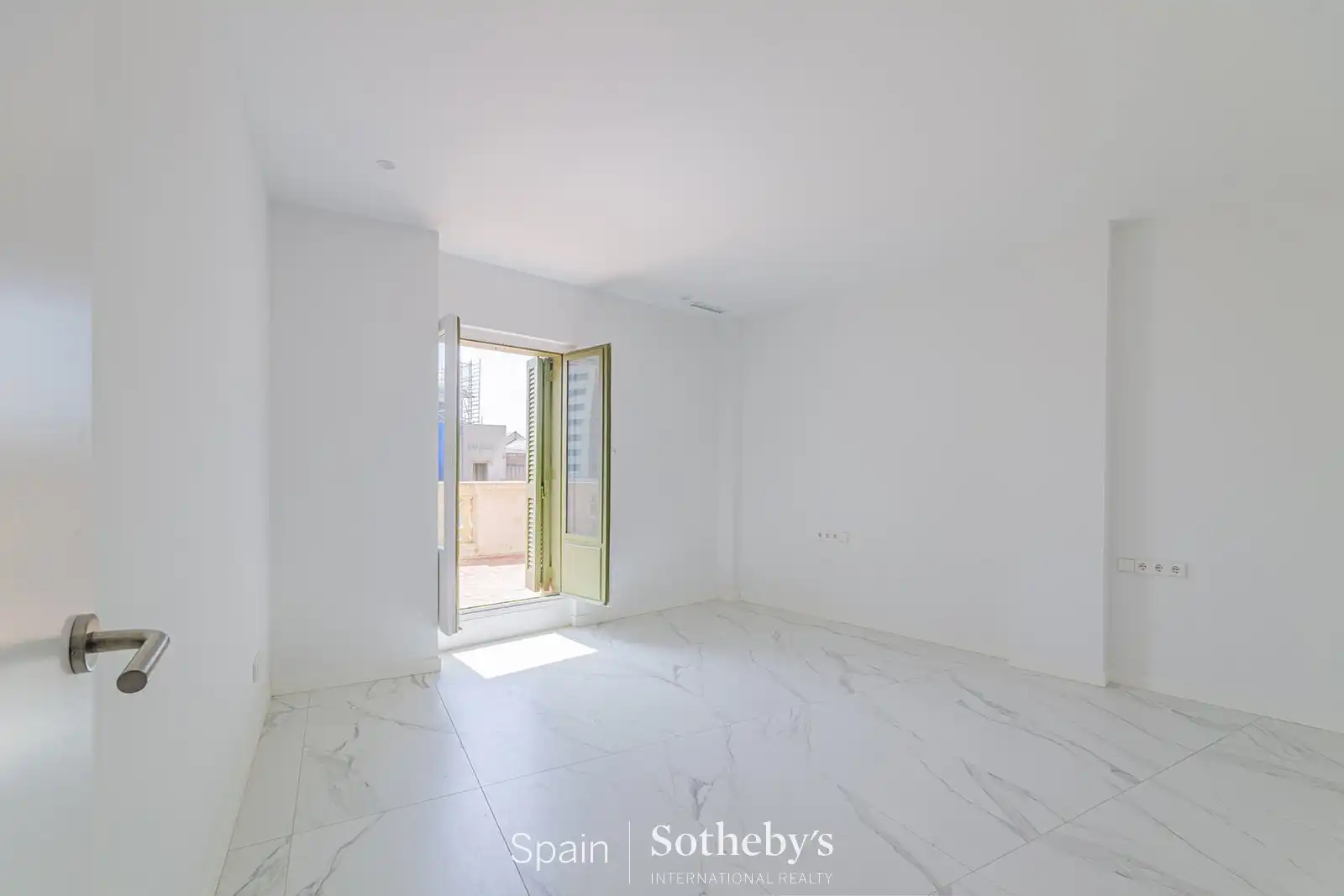 Penthouse with lift for sale in Eixample, imagen 25